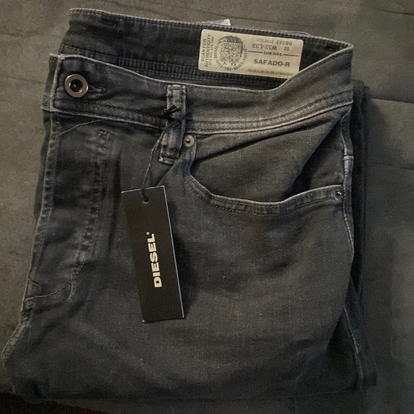 Men’s diesel pants. Size 32x32 - Picture 3 of 3